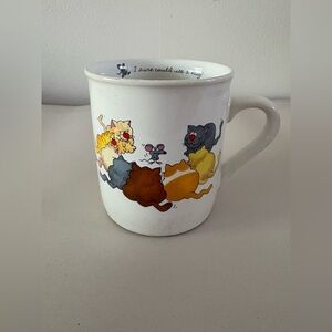 1985 Hallmark Rim Shots Mug Cats and Mouse “I sure could use a hug”